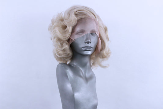 Alexa- Pale Ash Blonde