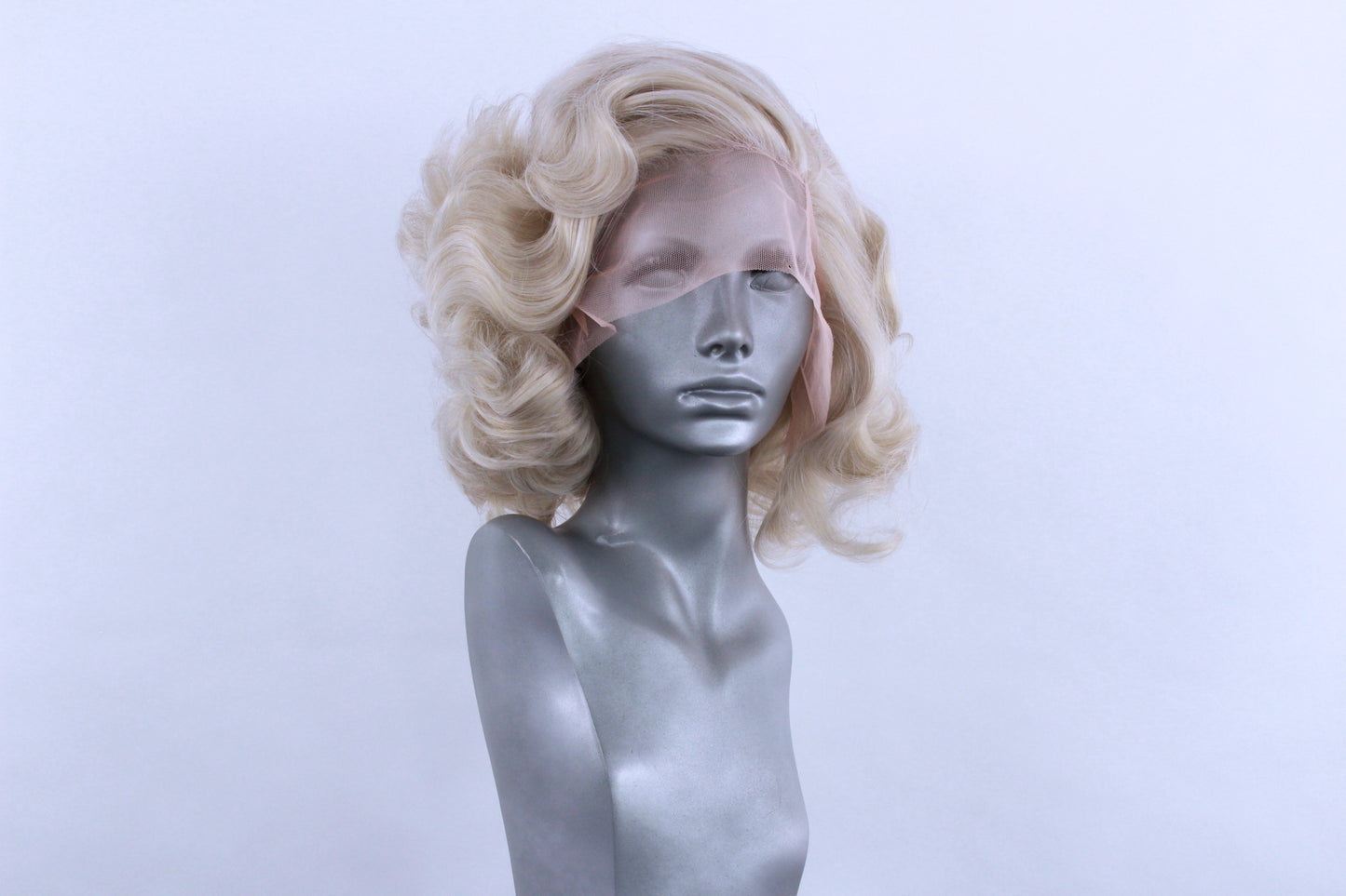 Alexa- Pale Ash Blonde