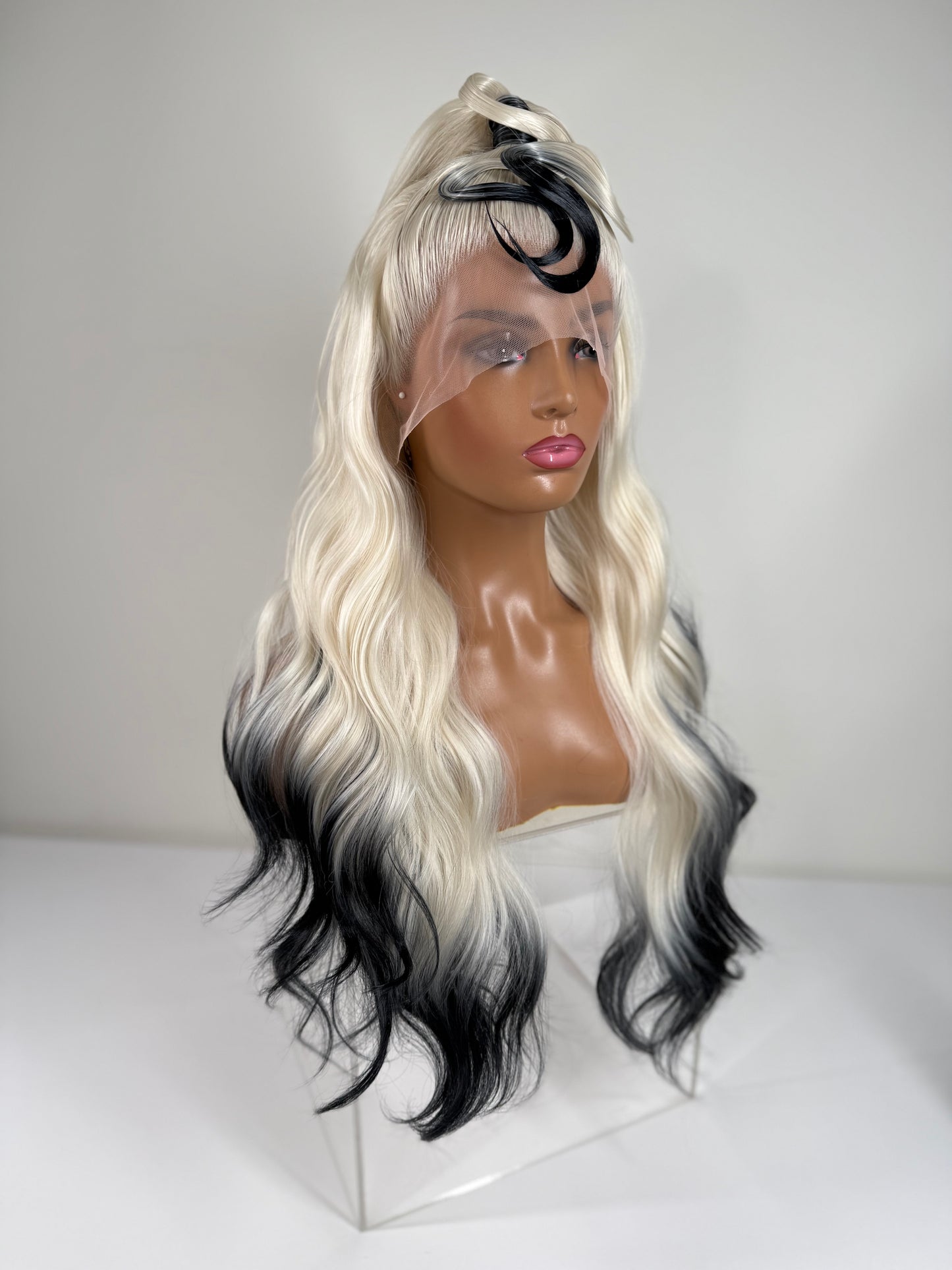 Styling Add-on - Swirly Ponytail