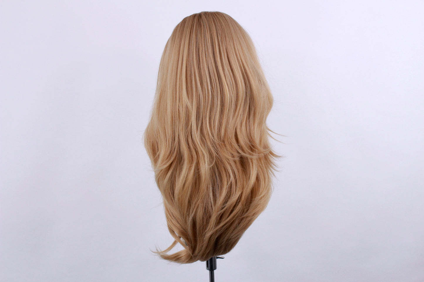 Lily- Shadow Rooted Sandy Blonde