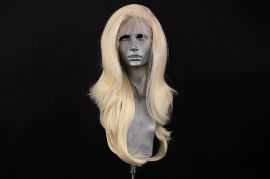 Lily- Pale Platinum