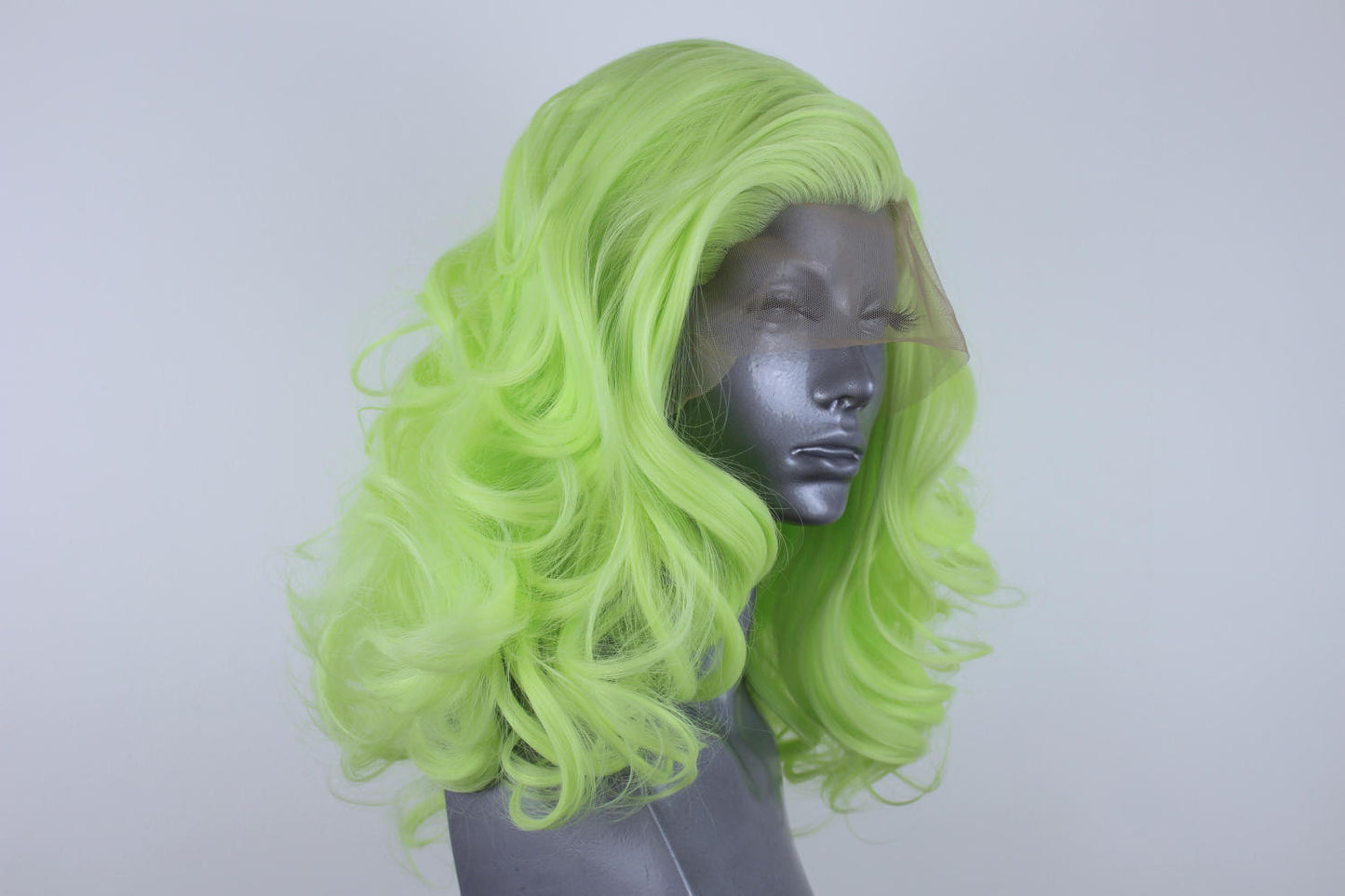 Marilyn- Soft Lime