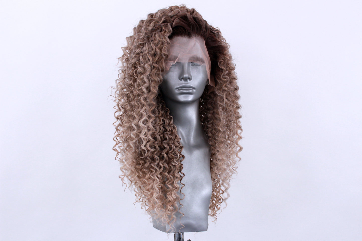 Mae- Ash Blonde Ombré