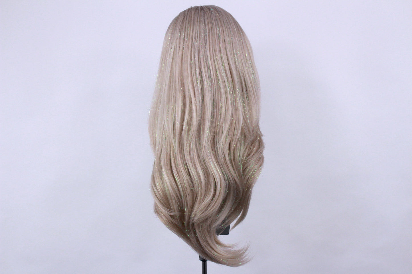 Lily- Pale Ash Sparkle