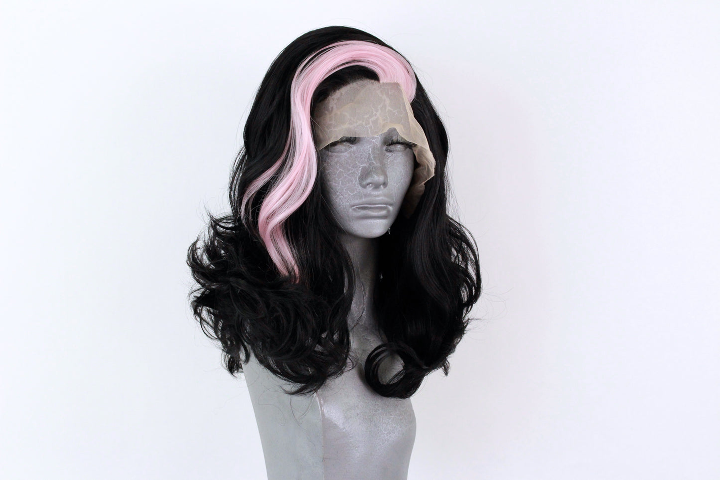 Marilyn- Pink Streaked Black